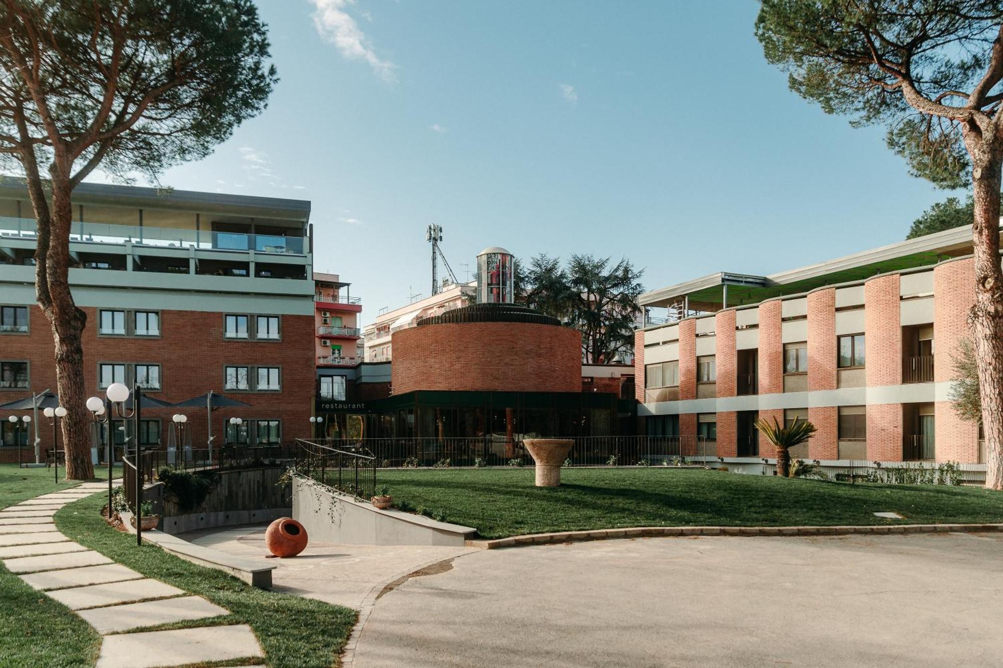 Adoro Hotel Roma Exterior foto